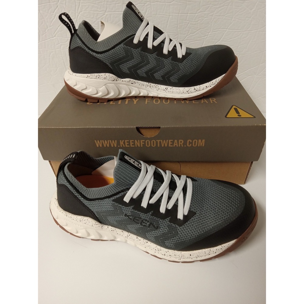Keen Arvada Shift 1028710EE Men's 8EE Wide Gray Black